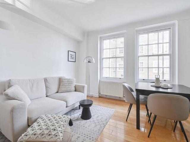 Flat for sale in Marylebone, Isle Of Man
