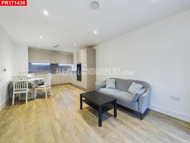 Flat for sale in London Borough of Hounslow, Spring Grove