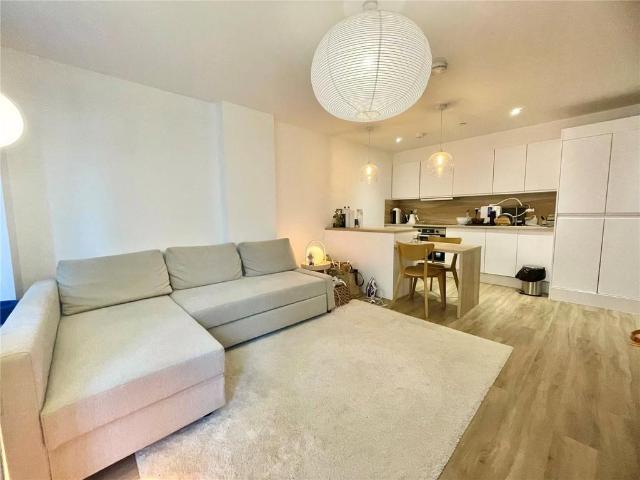 Flat for sale in Avenham, Higher Bartle