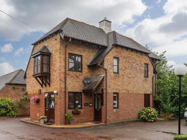 Flat for sale in Fleetend, Fareham