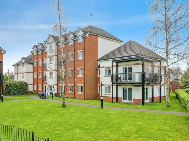 Flat for sale in Whitecross, Warrington