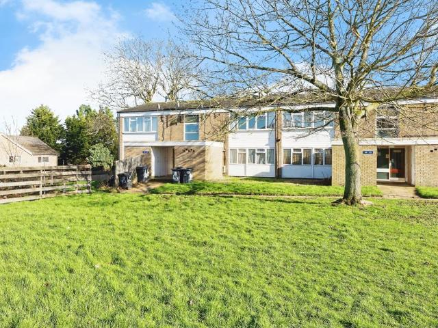 Flat for sale in Barracks, The Bridge