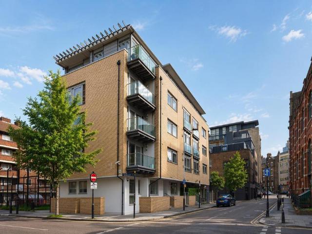 Flat for sale in Spitalfields, Whitechapel