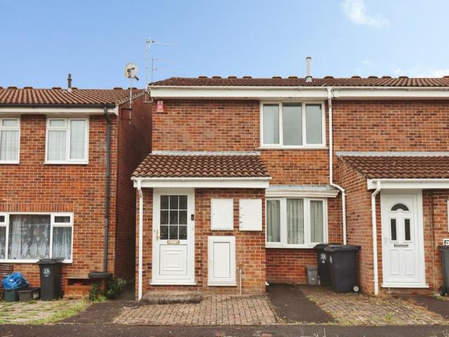 Flat for sale in Speedwell, Bristol