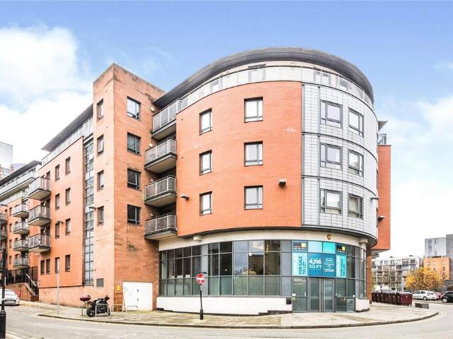 Flat for sale in Castlefield, Manchester