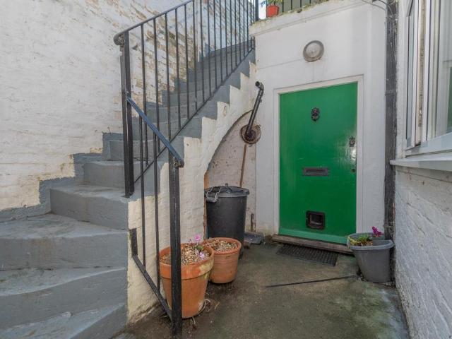 Flat for sale in West Cliff, Acol