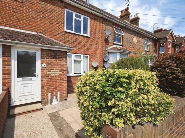Flat for sale in Cross In Hand, East Sussex