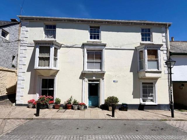 Flat for sale in Bridford, Devon