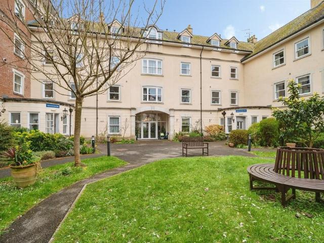 Flat for sale in Fordington, East Dorset