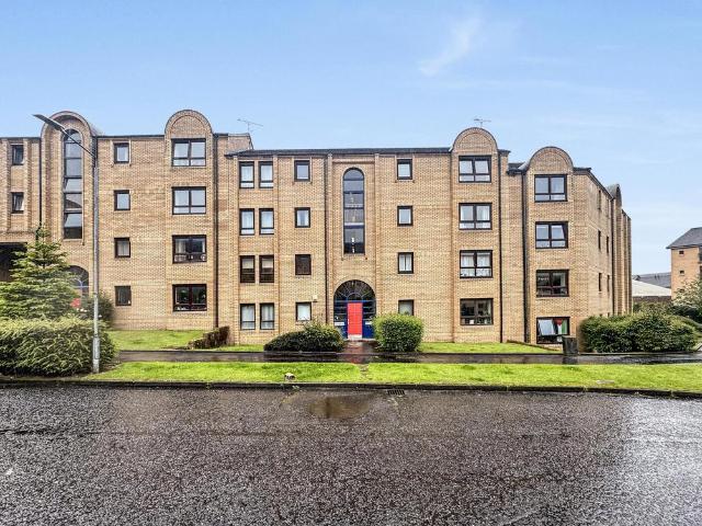 Flat for sale in Scotland