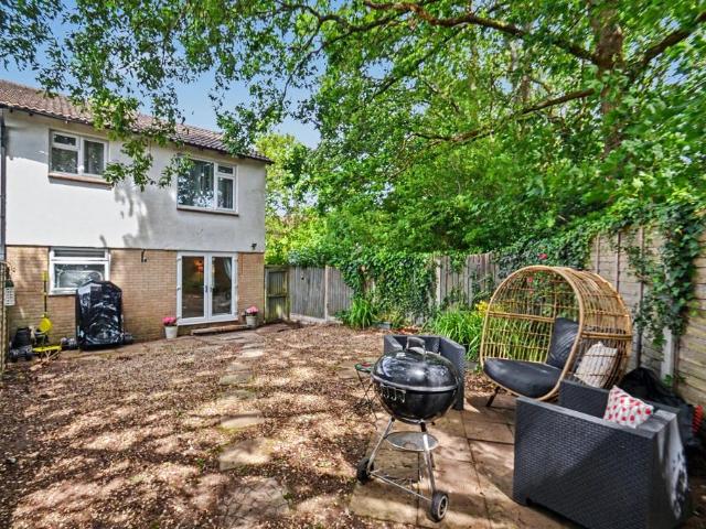 Flat for sale in Creekmoor, Poole