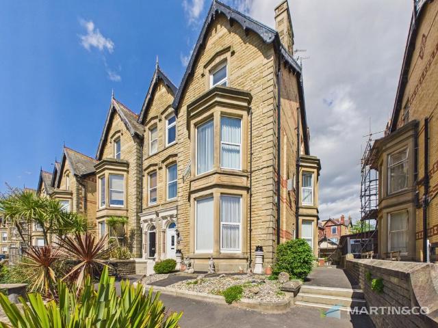Flat for sale in St Annes, Lytham