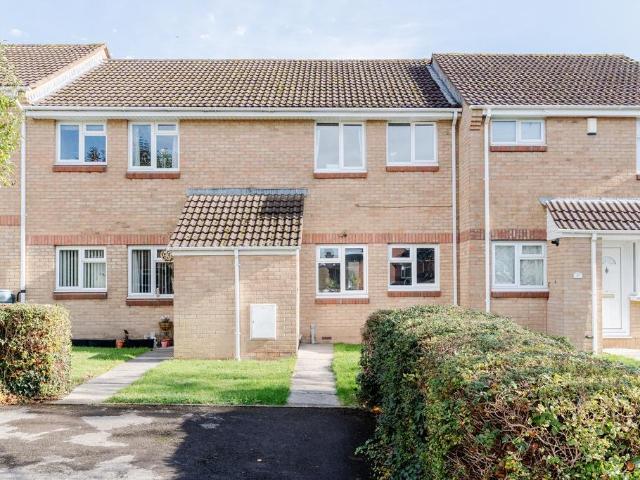 Flat for sale in St George, Bristol