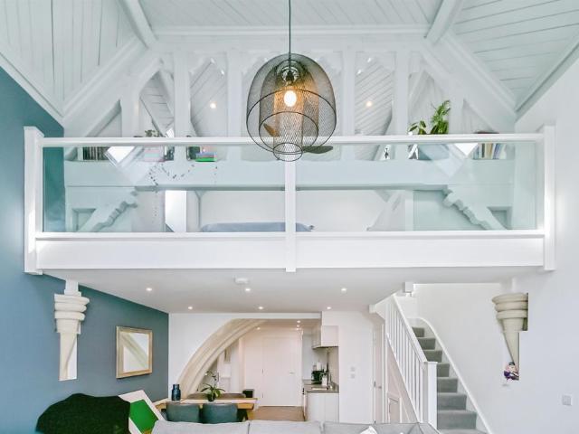 Flat for sale in The Knap, Barry