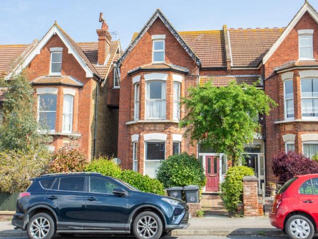 Flat for sale in Mickleburgh Hill, The Bridge