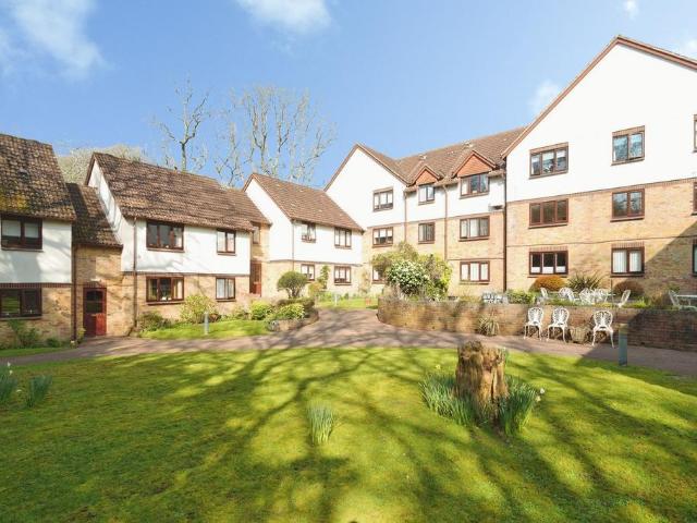 Flat for sale in Ashurst Bridge, Hampshire