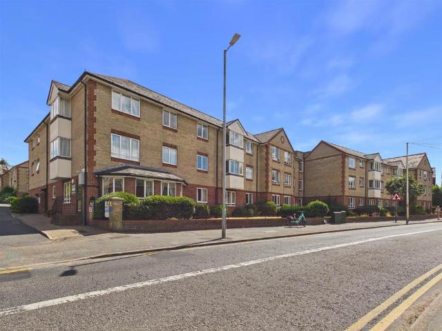 Flat for sale in Handford Place, Fordham Heath