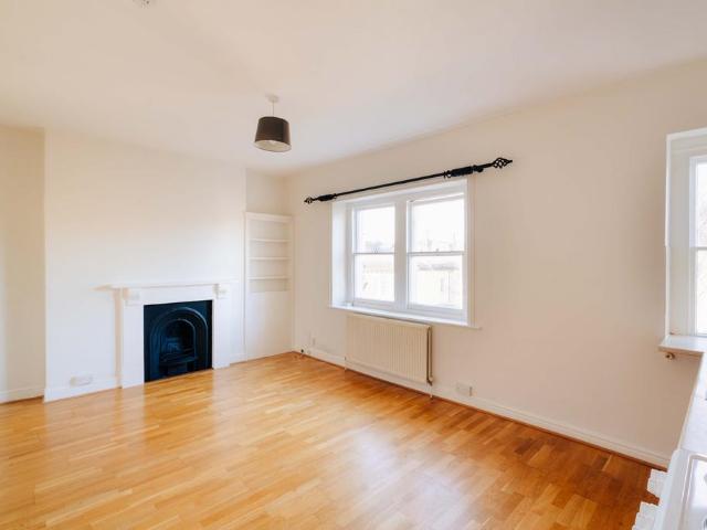 Flat for sale in Pigsty Hill, Feckenham