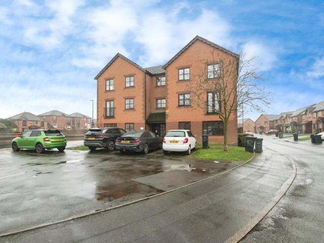 Flat for sale in Tividale, Isle Of Man