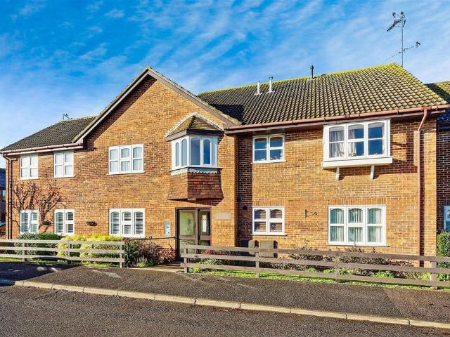 Flat for sale in Macknade, Oad Street