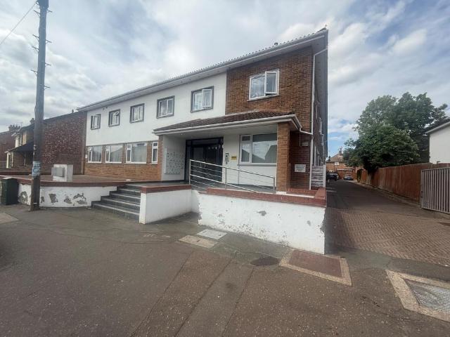 Flat for sale in Old Fletton, Peterborough