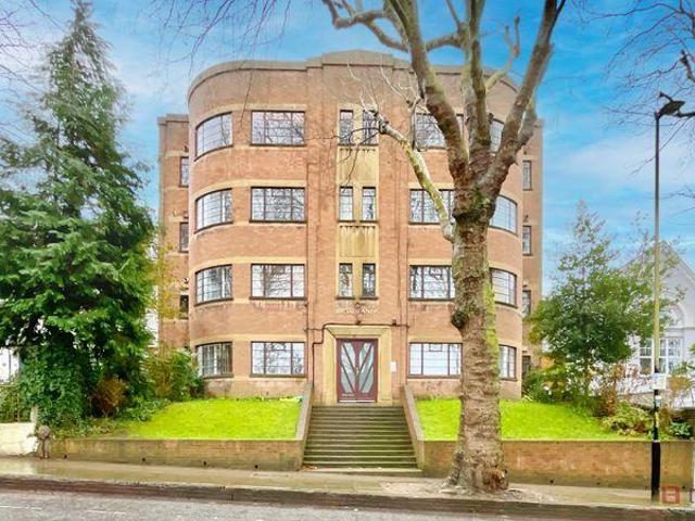Flat for sale in Greater London
