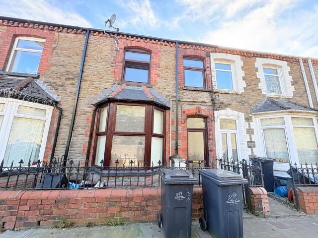 Flat for sale in Hilltop, Vale