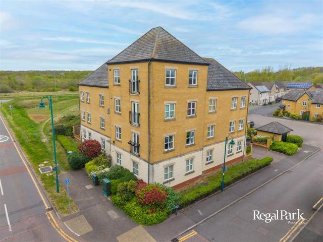 Flat for sale in Hampton Hargate, Peterborough