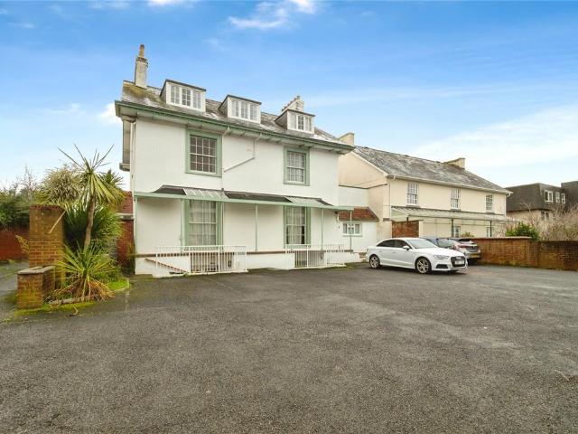 Flat for sale in Watergate, Devon