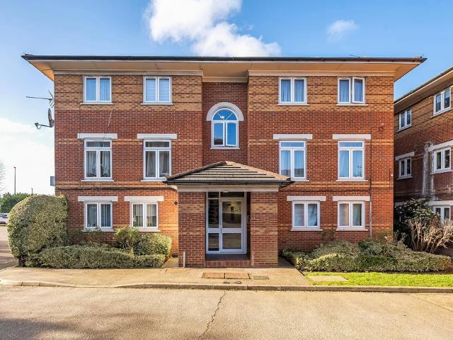 Flat for sale in Hendon Central, The Hyde