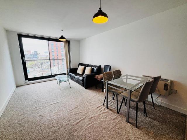 Flat for sale in City Centre, Salford