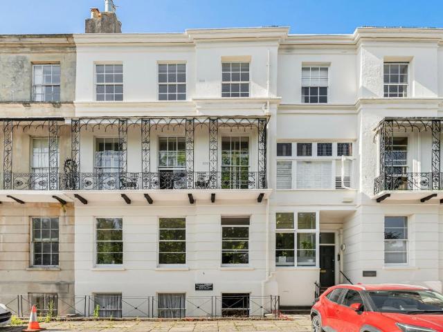 Flat for sale in Montpellier, Golden Valley