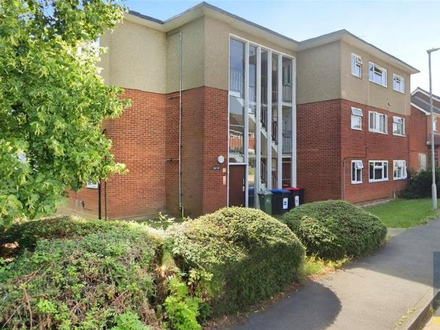 Flat for sale in Vange, Isle Of Man