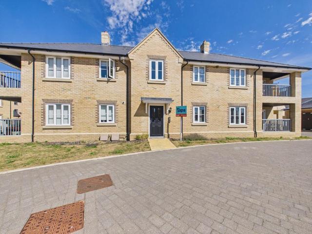 Flat for sale in The Stukeleys, Huntingdon