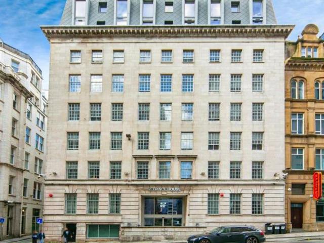 Flat for sale in Calderstones
