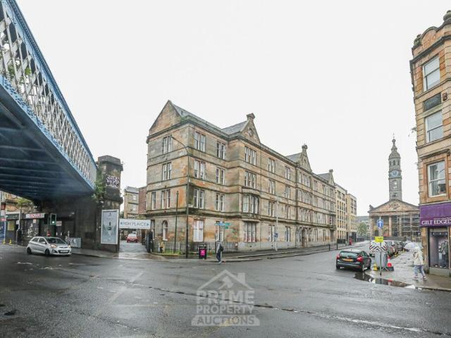 Flat for sale in Merchant City, Scotland