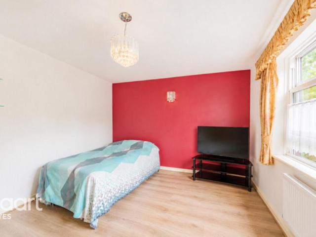 Flat for sale in London Borough of Hillingdon, Greater London