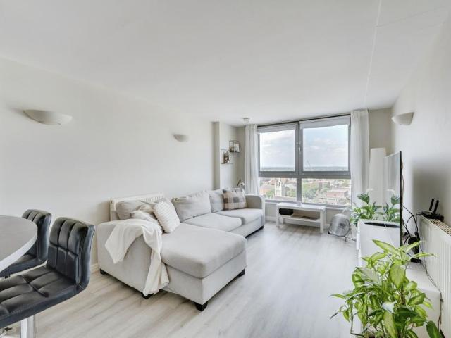Flat for sale in Greater London