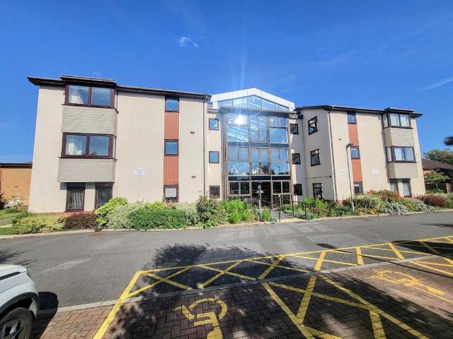 Flat for sale in Green Park, Milton Keynes