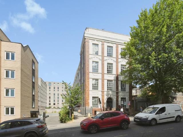 Flat for sale in Hollingdean, Brighton & Hove