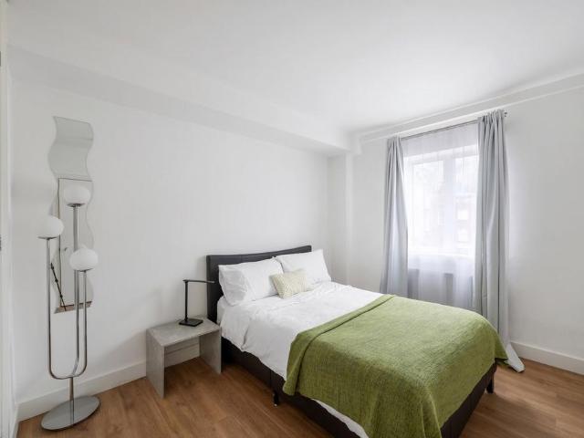 Flat for sale in Marylebone, Greater London