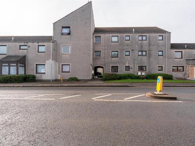 Flat for sale in Forfar, Easterbank