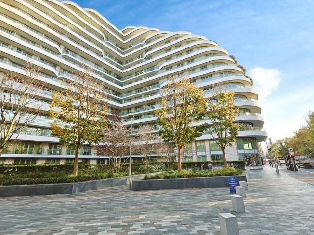 Flat for sale in Greater London