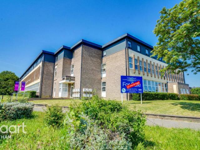 Flat for sale in Rivenhall End, Chipping Hill