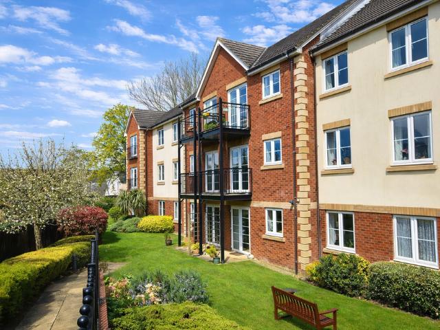 Flat for sale in Nailsea, North Somerset