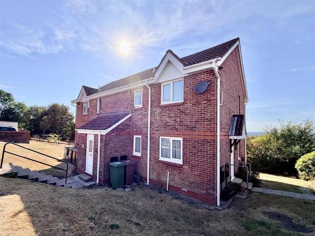 Flat for sale in Staddiscombe, Mount Wise