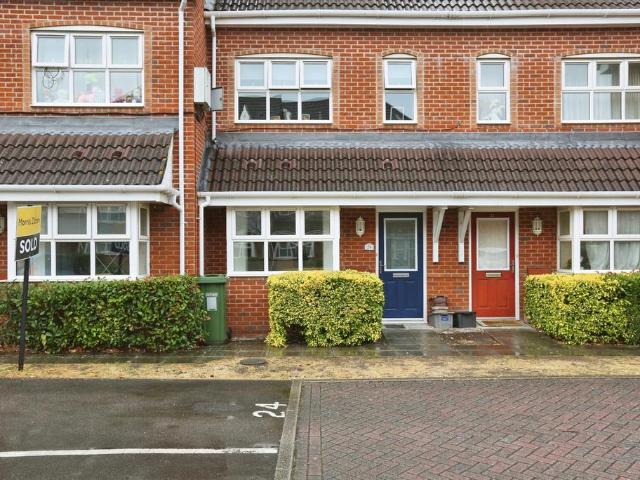 Flat for sale in Eastleigh, Helford