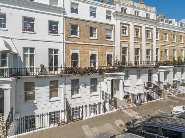 Flat for sale in Brighton Marina Village, Brighton & Hove
