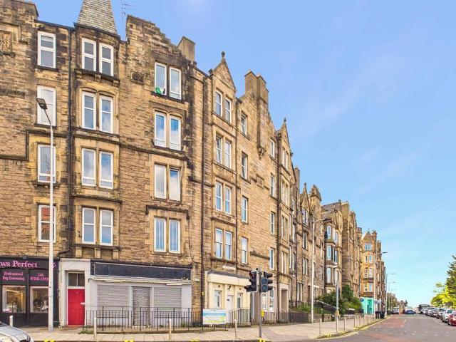 Flat for sale in Willowbrae, Scotland