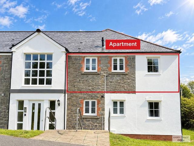 Flat for sale in Boscoppa, St. Austell